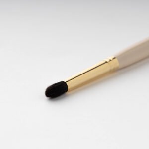 Q4 / Small Round Blending Brush