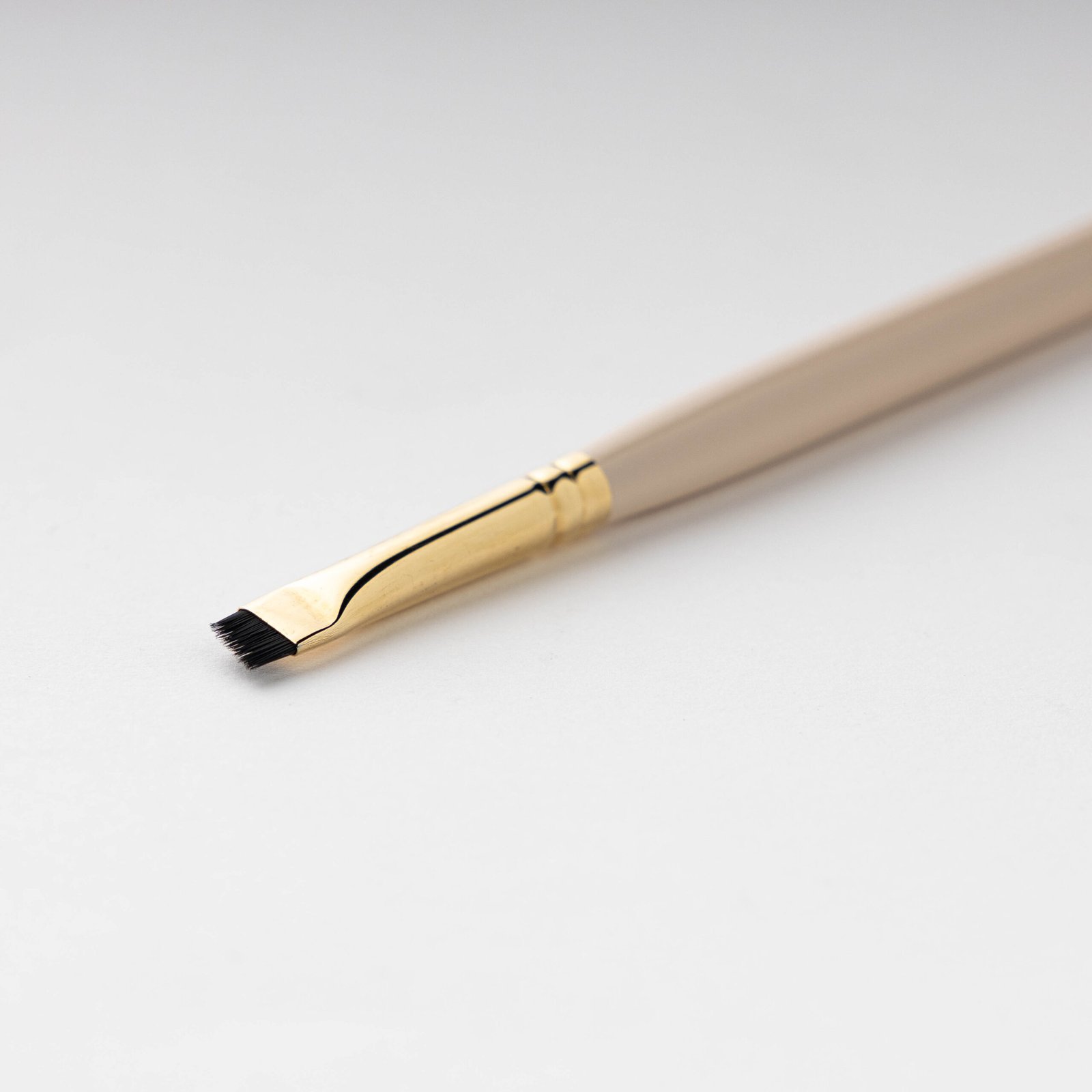 Ν4 / Wide Liner Brush - Image 4