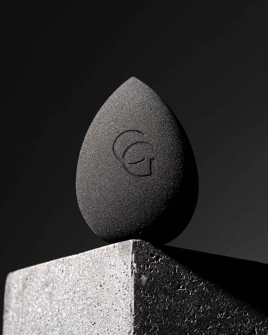 Classic Makeup Sponge - Image 4